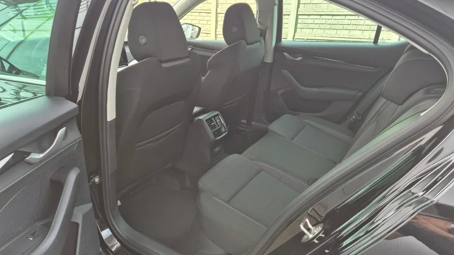 SKODA Octavia Octavia 1.5 TSI mHEV Drive Selection DSG Nowy
