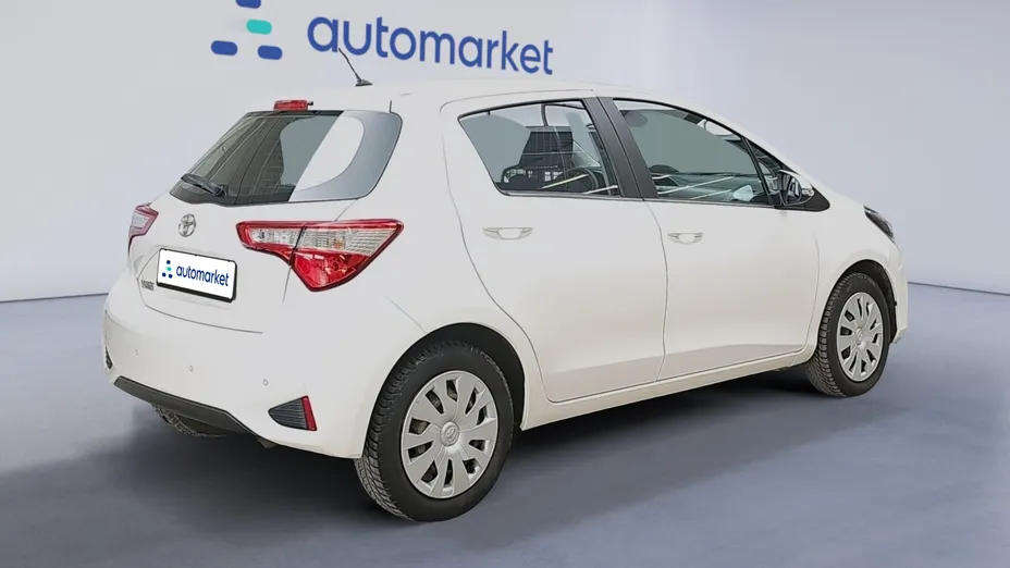 TOYOTA Yaris Yaris 1.5 Active