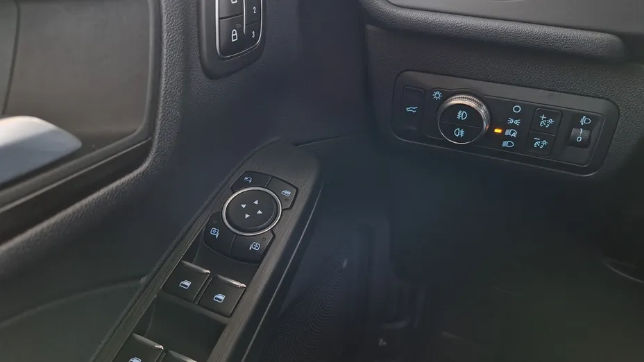FORD Kuga Kuga 2.5 FHEV FWD Vignale