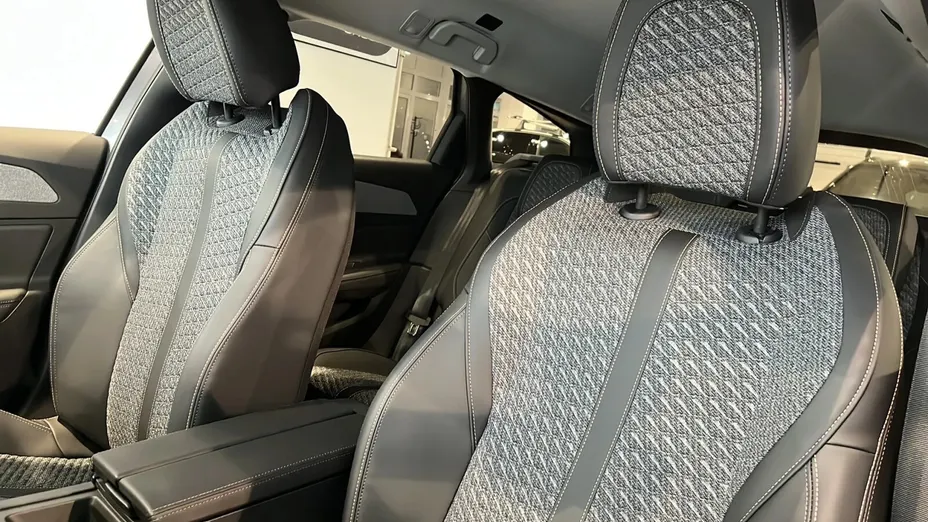 PEUGEOT 308 308 1.2 mHEV Allure S&S e-DCS6 Nowy