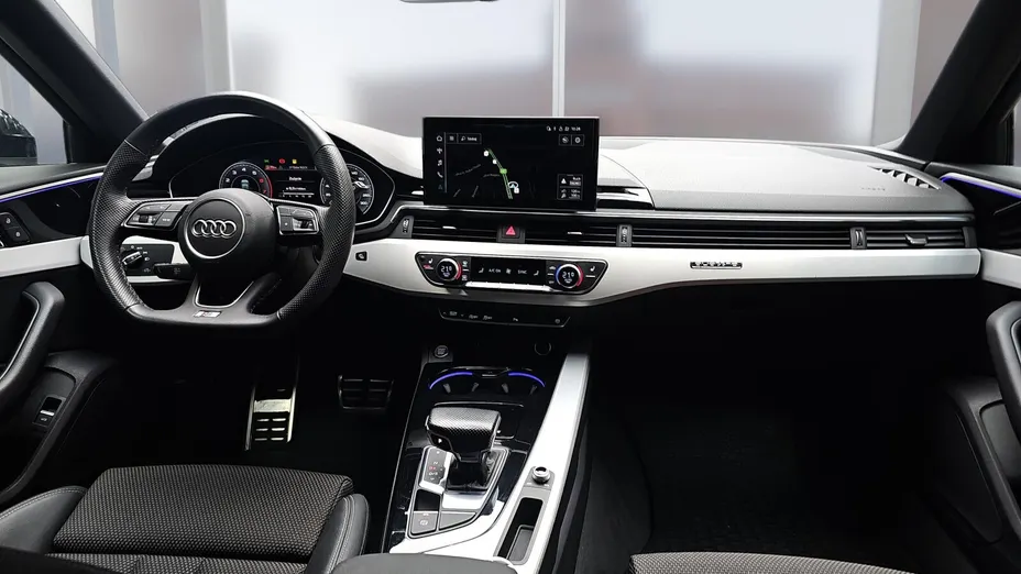 AUDI A4 A4 40 TFSI mHEV Quattro S Line S tronic