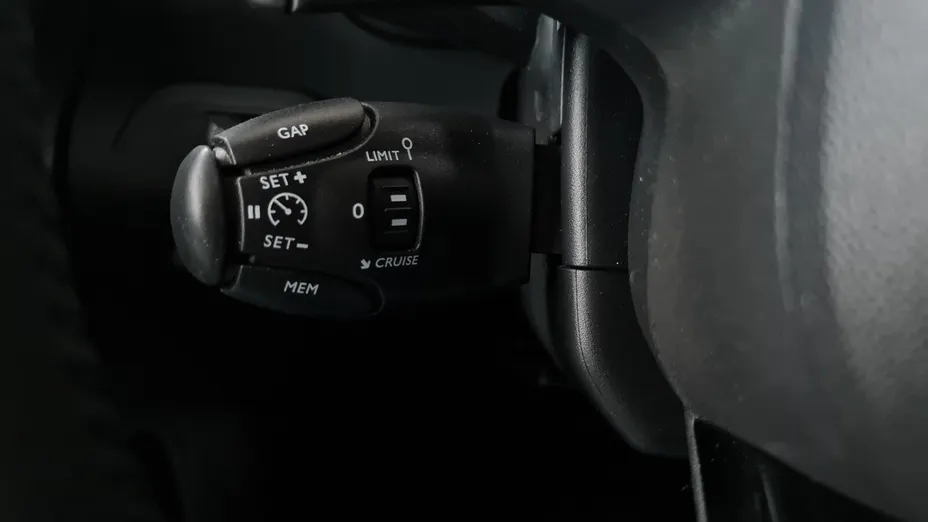 TOYOTA Proace City Verso Proace City Verso Long 1.2 D-4T Family Aut.