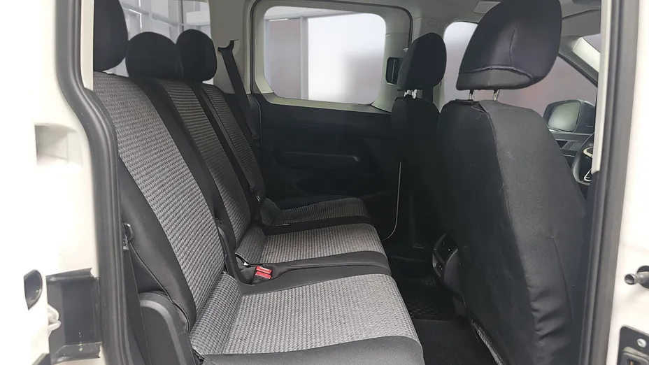 VOLKSWAGEN Caddy osobowy Caddy 2.0 TDI