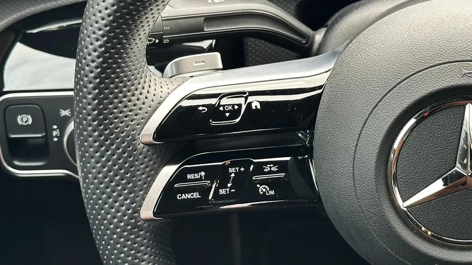 MERCEDES-BENZ A Klasa A 200 7G-DCT