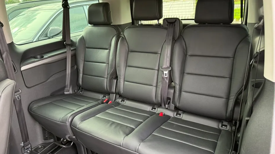 PEUGEOT Traveller Traveller 2.2 BlueHDi Long Business VIP EAT8 Nowy