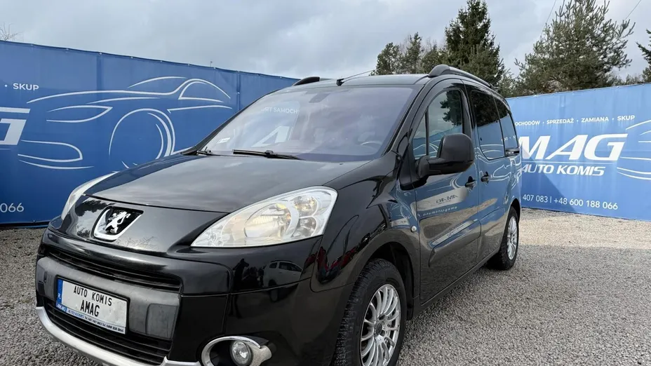 PEUGEOT Partner Van -