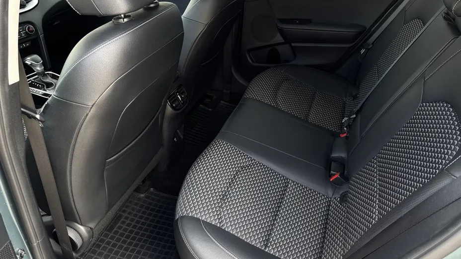 KIA Cee'd Ceed 1.5 T-GDI Business Line DCT