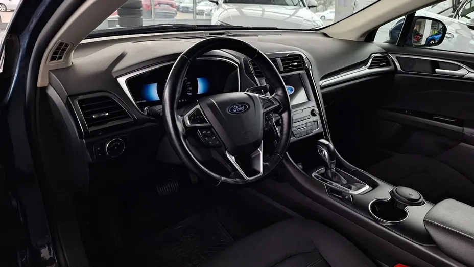 FORD Mondeo Mondeo 2.0 Hybrid Trend