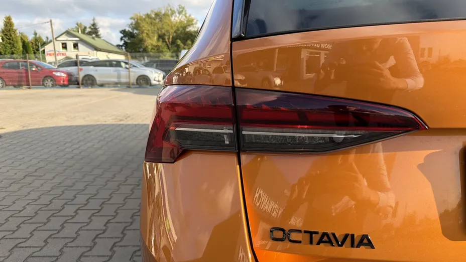 SKODA Octavia Octavia 2.0 TDI Sportline DSG