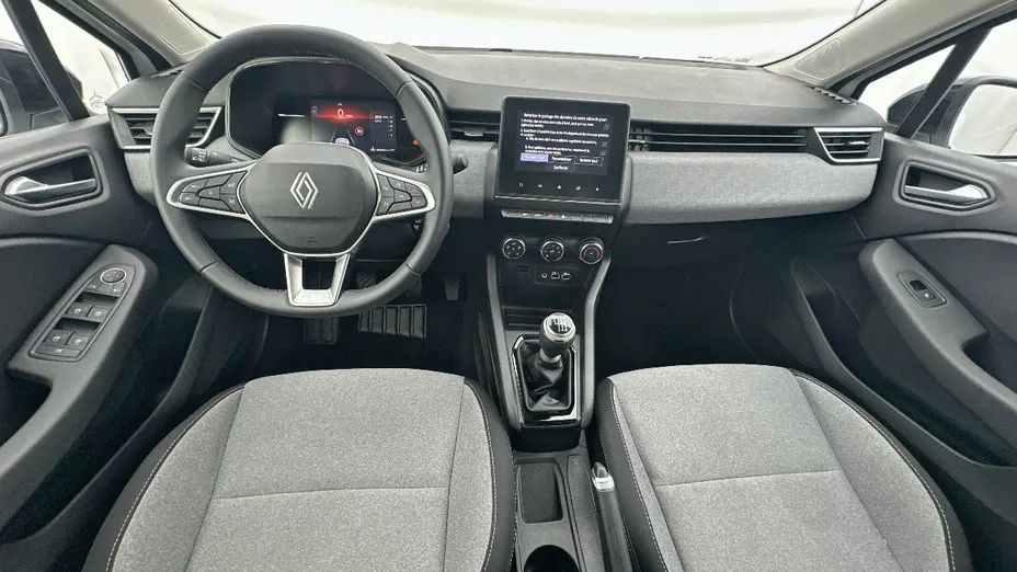 RENAULT Clio -