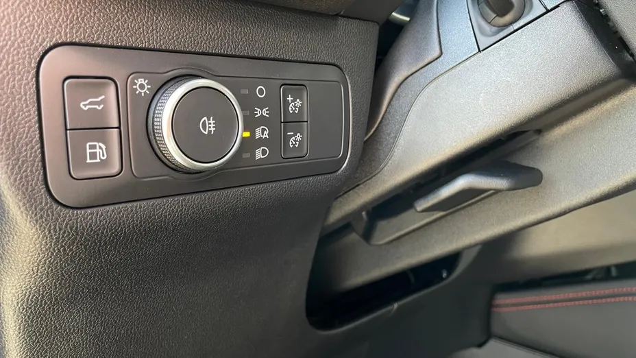 FORD Kuga Kuga 2.5P PHEV FWD ST-Line X eCVT Nowy