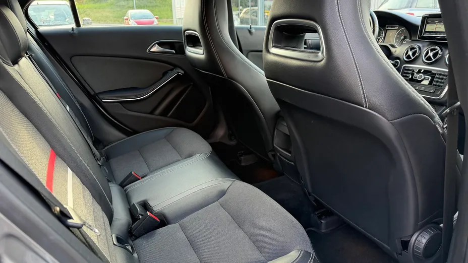 MERCEDES-BENZ A Klasa A 180 BlueEff. Edition Style