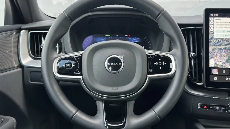 VOLVO XC60 XC60 B5 B AWD Plus Black Edition aut