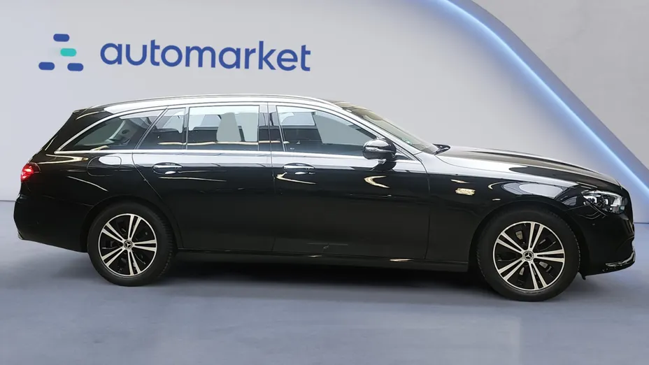 MERCEDES-BENZ E Klasa E 220 d 4-Matic
