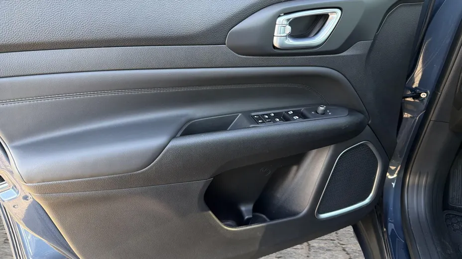 JEEP Compass -