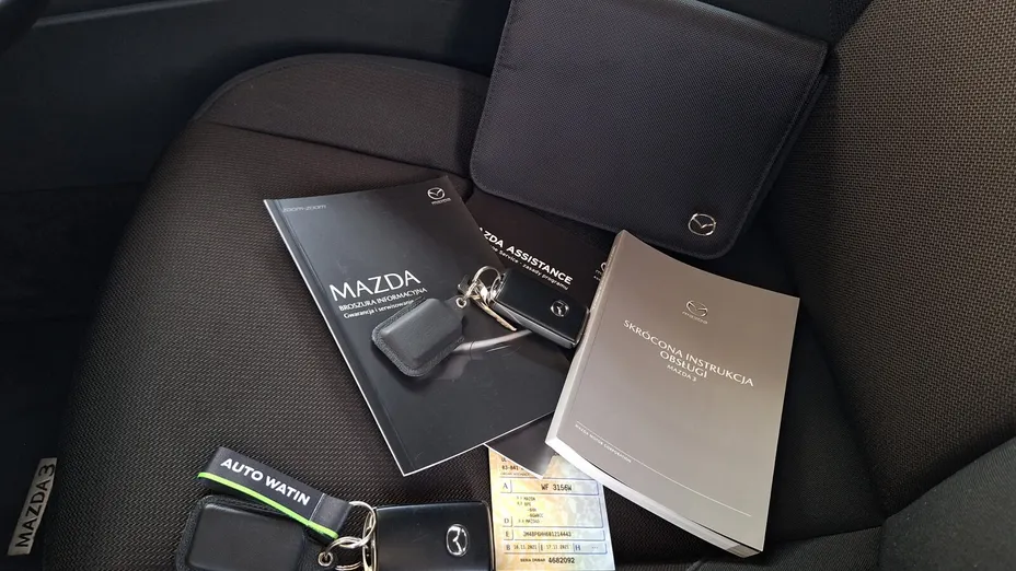 MAZDA 3 3 2.0 mHEV Hikari