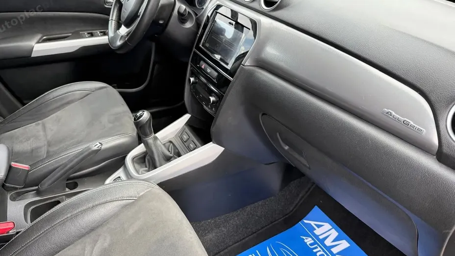 SUZUKI Vitara -