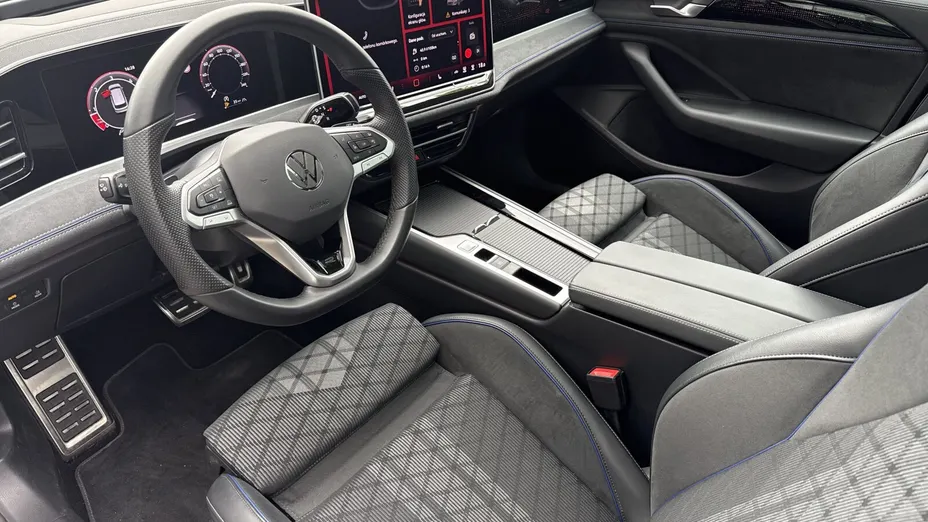 VOLKSWAGEN Passat Passat 2.0 TDI SCR 4Mot. R-Line DSG