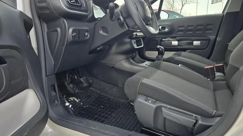 CITROEN C3 C3 1.2 PureTech Shine