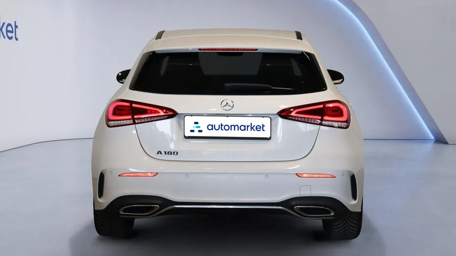 MERCEDES-BENZ A Klasa A 180 AMG Line 7G-DCT