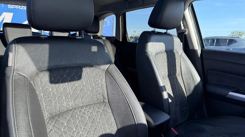 SUZUKI Vitara -