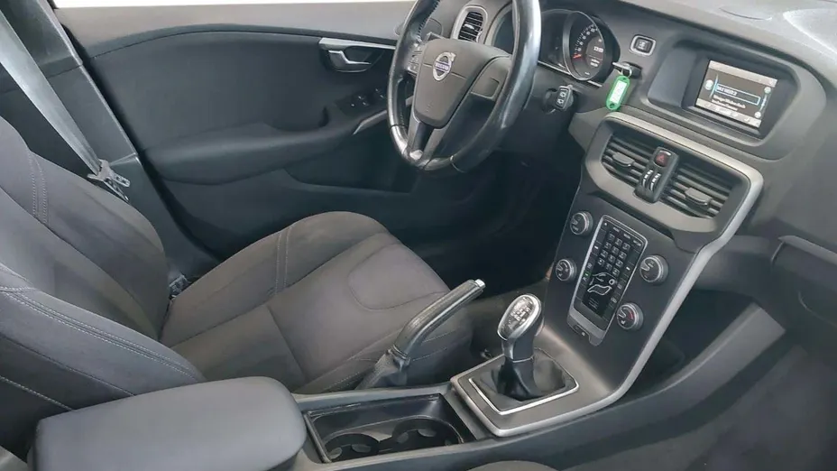 VOLVO V40 V40 T2 Kinetic