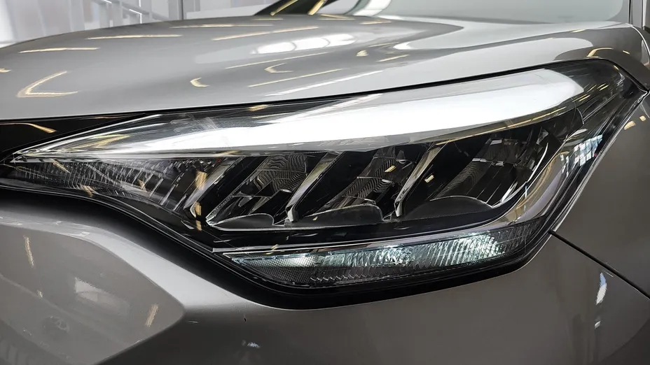 TOYOTA C-HR C-HR 2.0 Hybrid Style