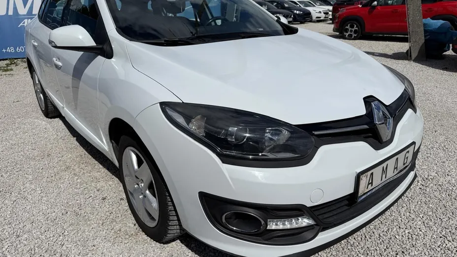 RENAULT Megane -
