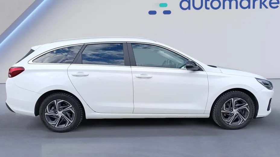 HYUNDAI i30 i30 1.0 T-GDI Smart