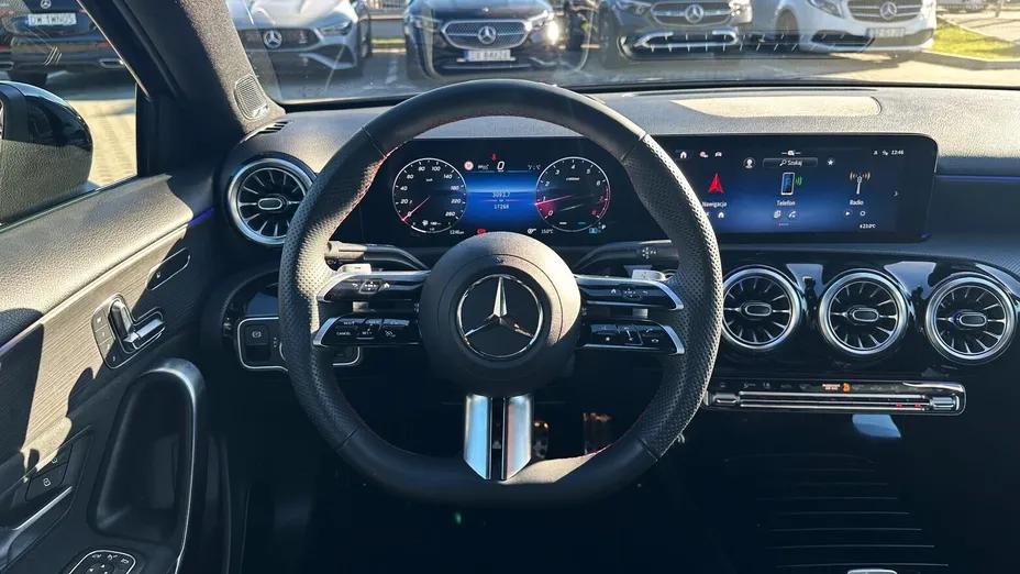 MERCEDES-BENZ A Klasa A 200 7G-DCT