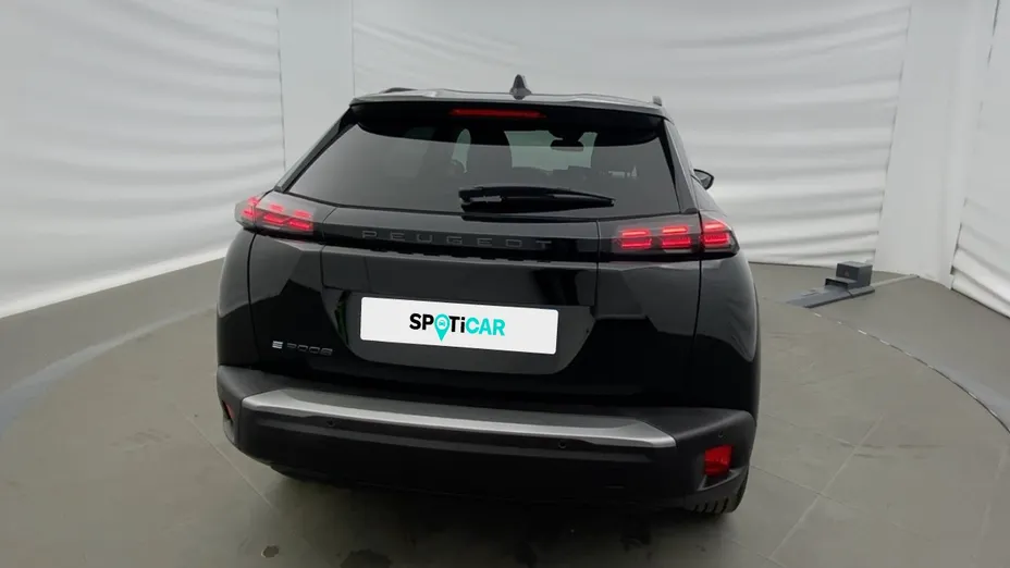 PEUGEOT 2008 -