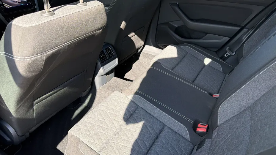 VOLKSWAGEN Passat Passat 2.0 TDI EVO Business DSG