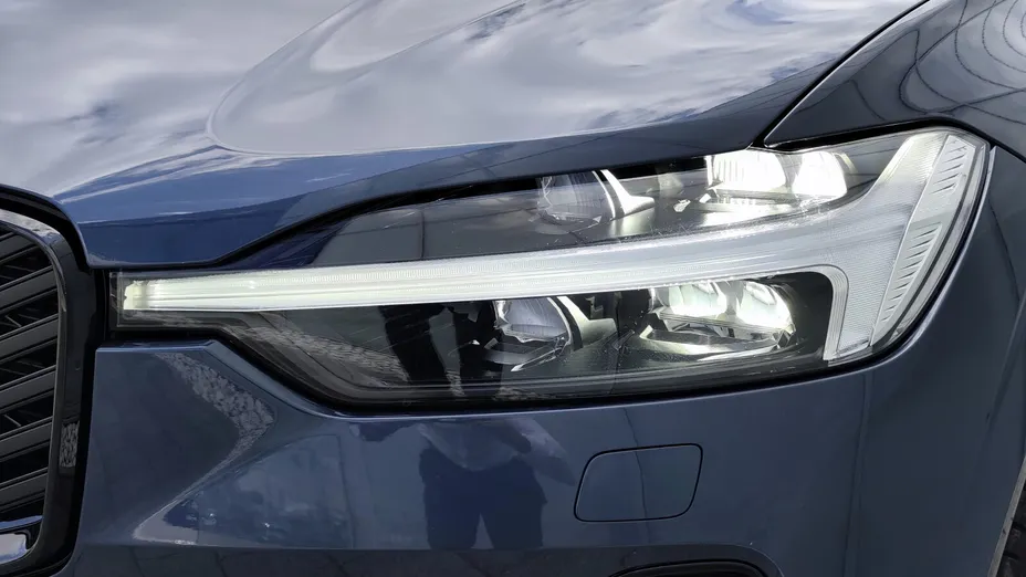 VOLVO XC60 XC60 B5 B AWD Ultra Black Edition aut