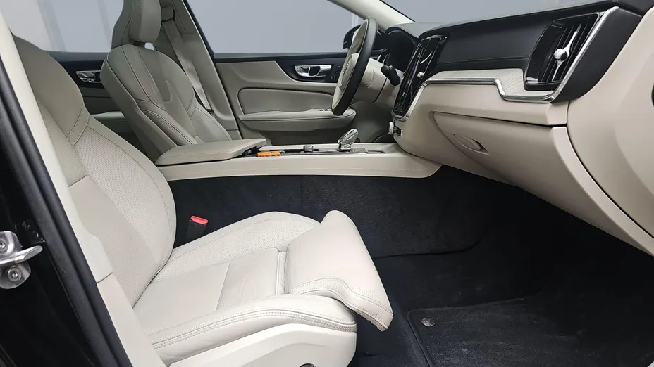 VOLVO S60 S60 B5 B AWD Ultimate Bright aut