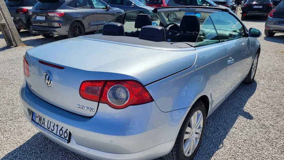 VOLKSWAGEN Eos Eos 2.0 FSI