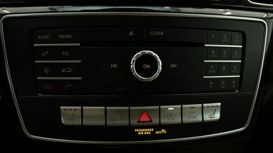 MERCEDES-BENZ GL GLS 350 d 4-Matic