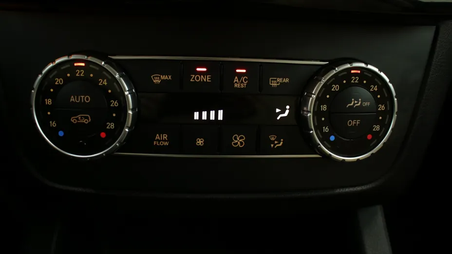 MERCEDES-BENZ GL GLS 350 d 4-Matic