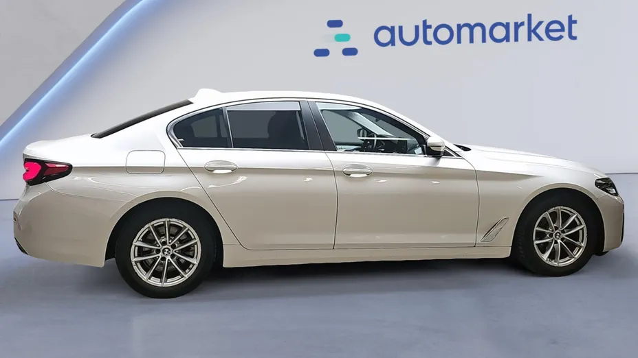 BMW Seria 5 520d mHEV aut