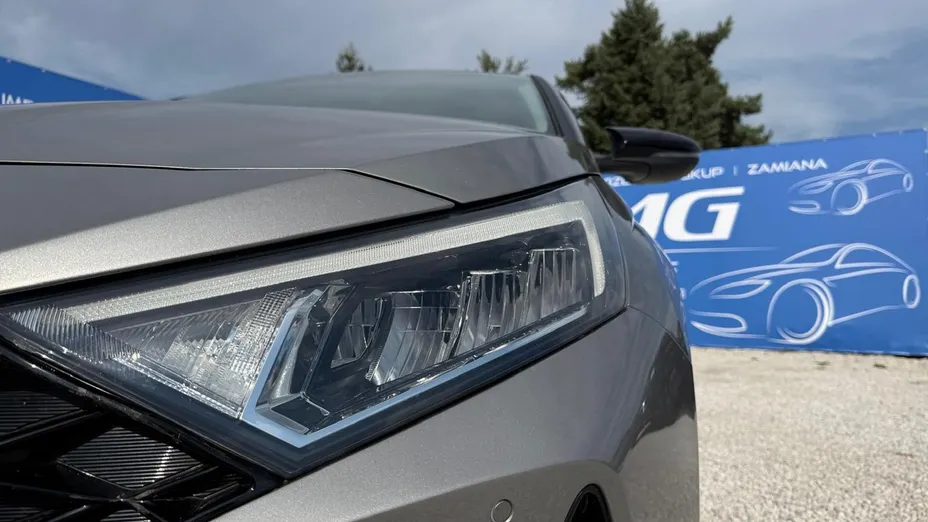 HYUNDAI i20 i20 1.0 T-GDi 48V Classic Plus DCT