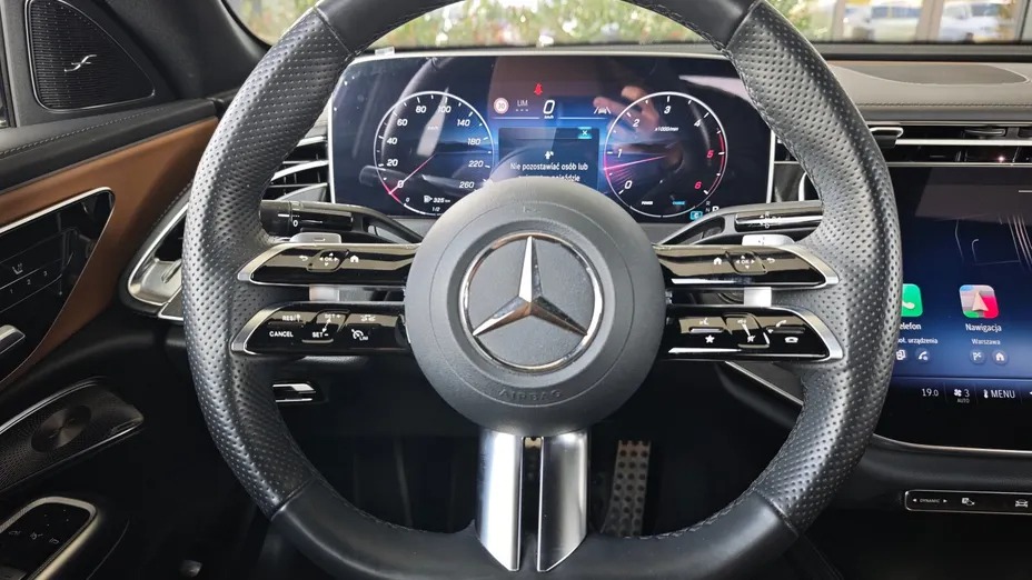 MERCEDES-BENZ E Klasa E 220 d mHEV 4-Matic AMG 9G-Tronic