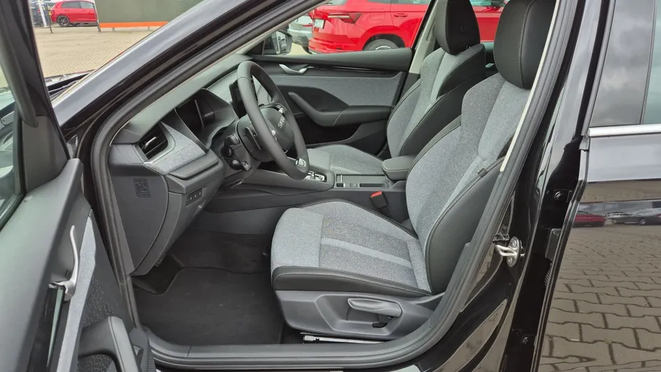 SKODA Octavia Octavia 1.5 TSI mHEV Drive Selection DSG Nowy