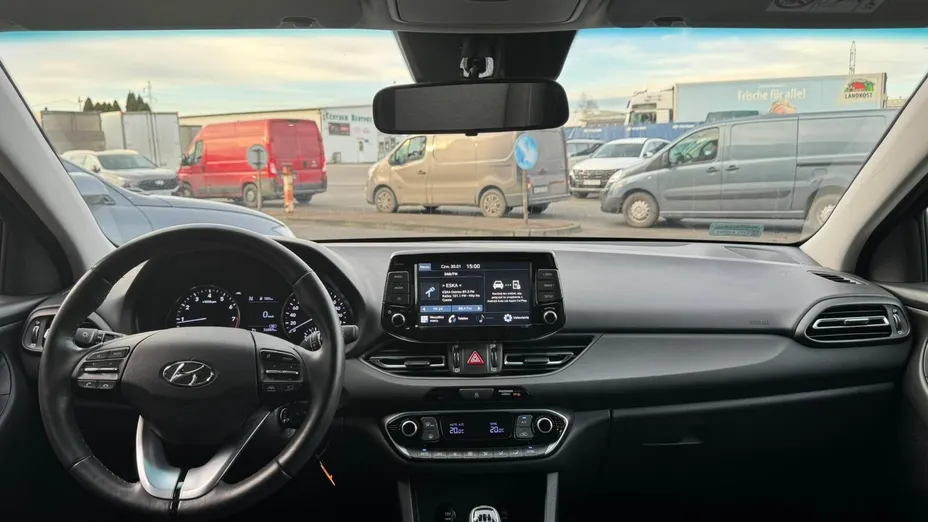 HYUNDAI i30 i30 1.0 T-GDI Smart