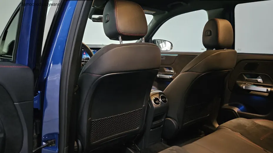 MERCEDES-BENZ GLB GLB 200 mHEV AMG Line 7G-DCT