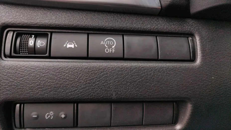 NISSAN Qashqai Qashqai 1.3 DIG-T mHEV N-Connecta Xtronic