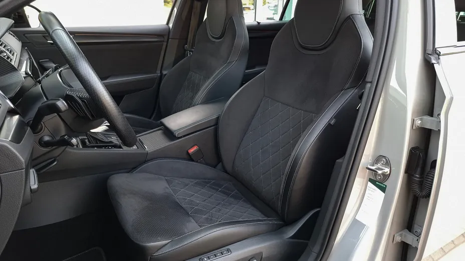 SKODA Superb Superb 2.0 TSI 4x4 Sportline DSG