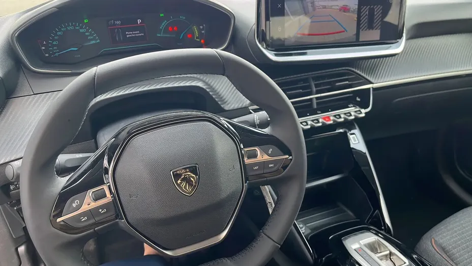 PEUGEOT 208 208 1.2 mHEV Business Nowy