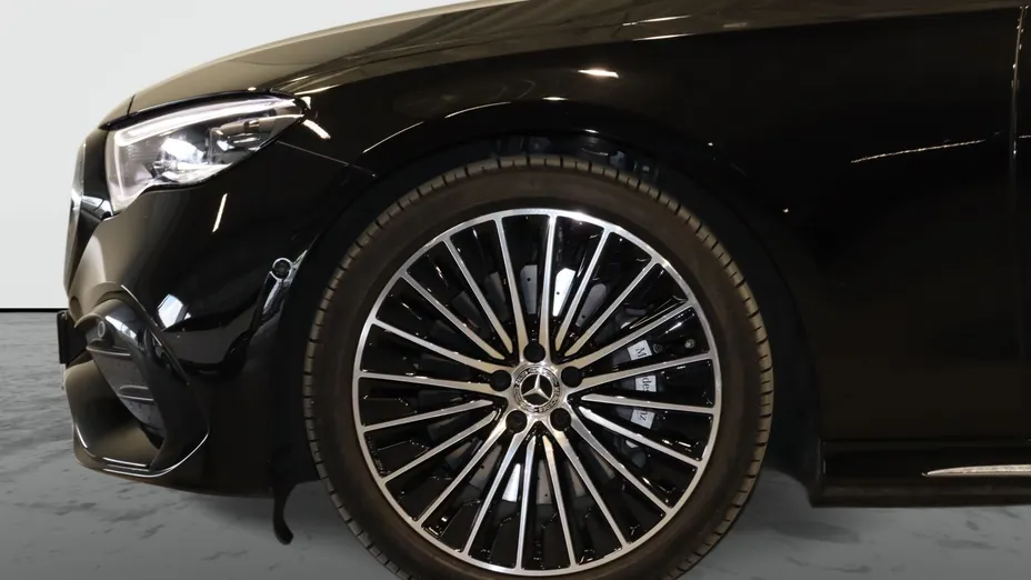 MERCEDES-BENZ E Klasa E 220 d mHEV 4-Matic AMG 9G-Tronic