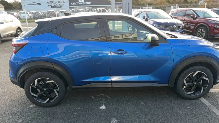 NISSAN Juke -