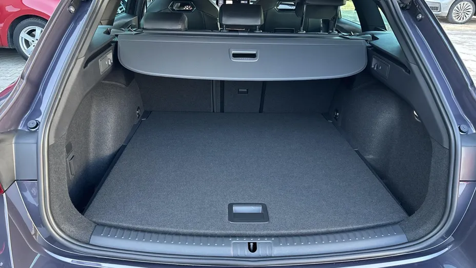 CUPRA Leon Leon 1.5 eTSI mHEV DSG Nowy