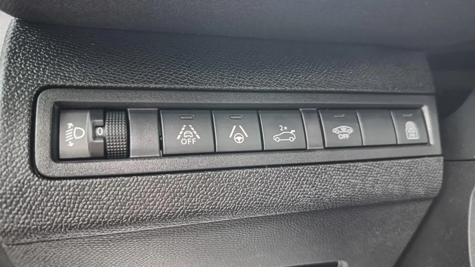 PEUGEOT 3008 3008 1.2 PureTech Allure Pack S&S EAT8